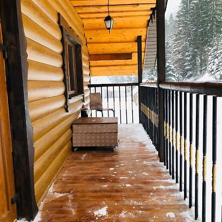 Apartamento У Віти Номер3 Synevyrsʼka Polyana Exterior foto