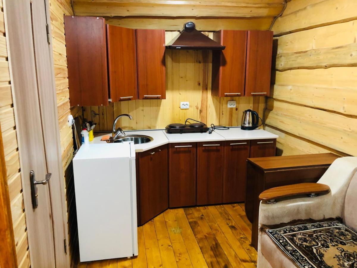 Apartamento У Віти Номер3 Synevyrsʼka Polyana Exterior foto